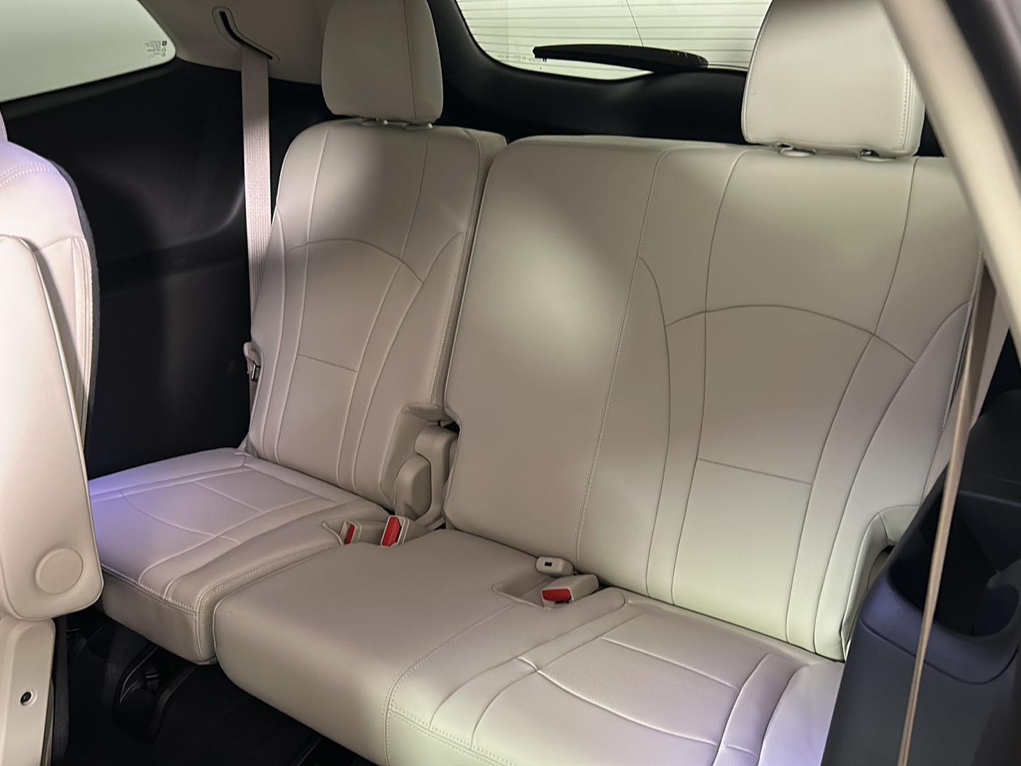 Used 2023 Emperor Blue Metallic Buick Premium image 17