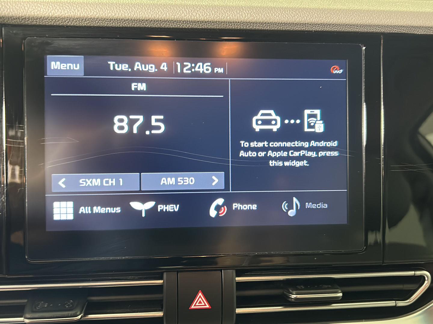Used 2021 Snow White Pearl Kia LXS image 17