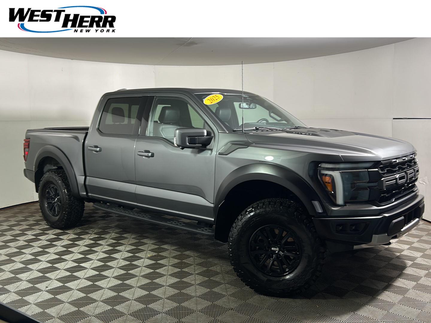 2025 Ford F-150 Raptor SuperCrew 4WD