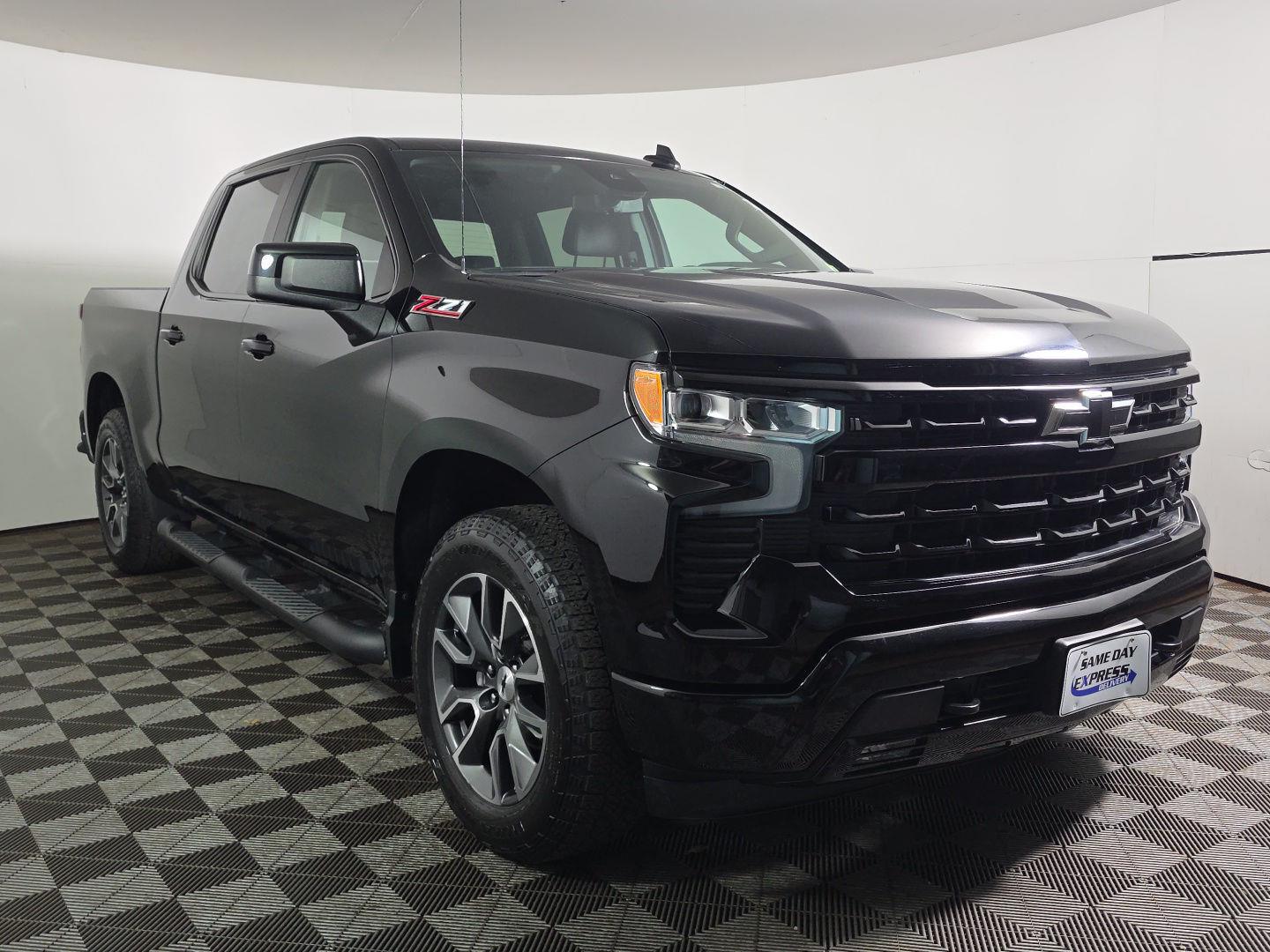 Used 2023 Black Chevrolet RST image 7