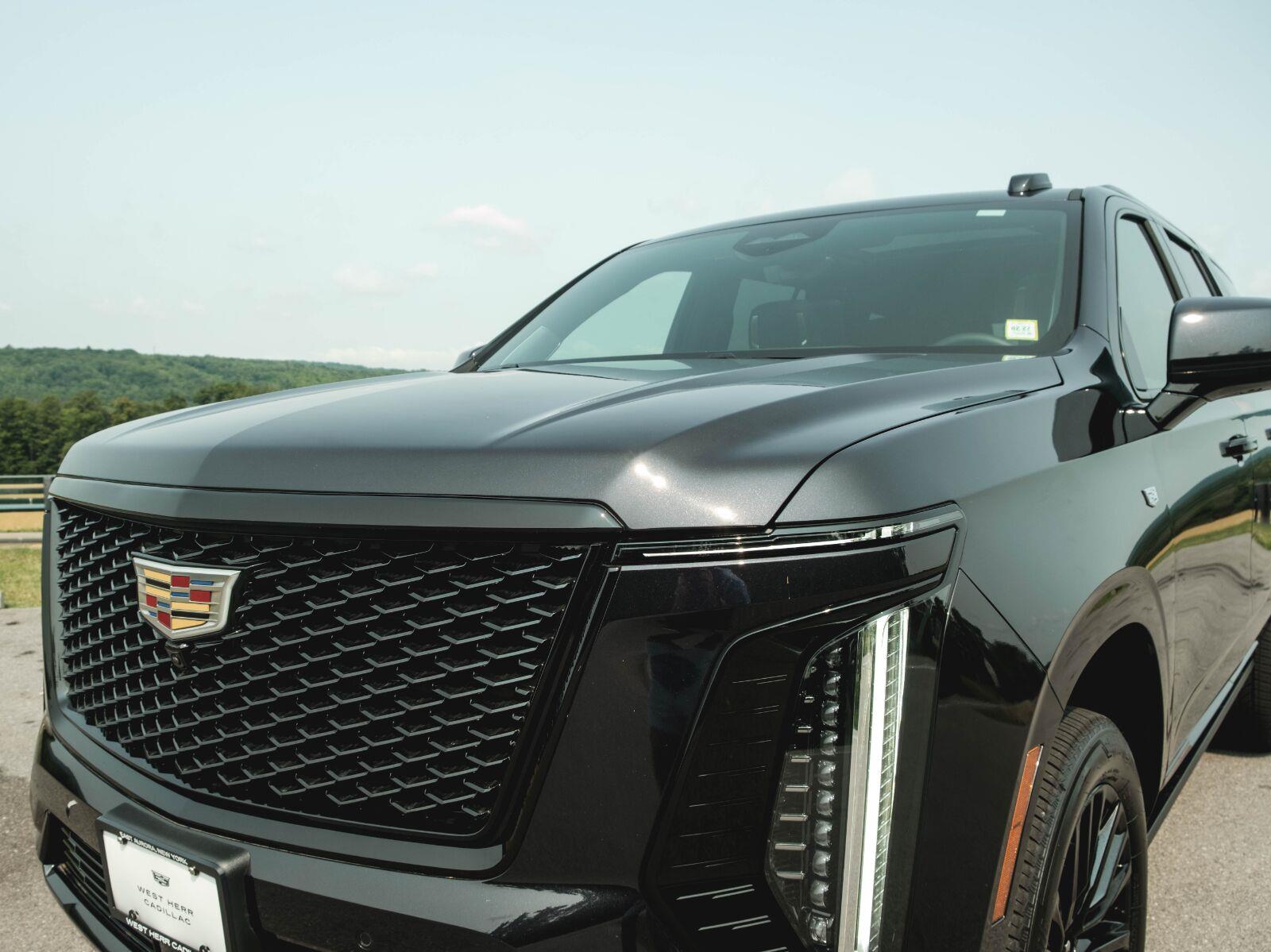 Certified Used 2025 Galactic Gray Cadillac Sport Platinum image 18