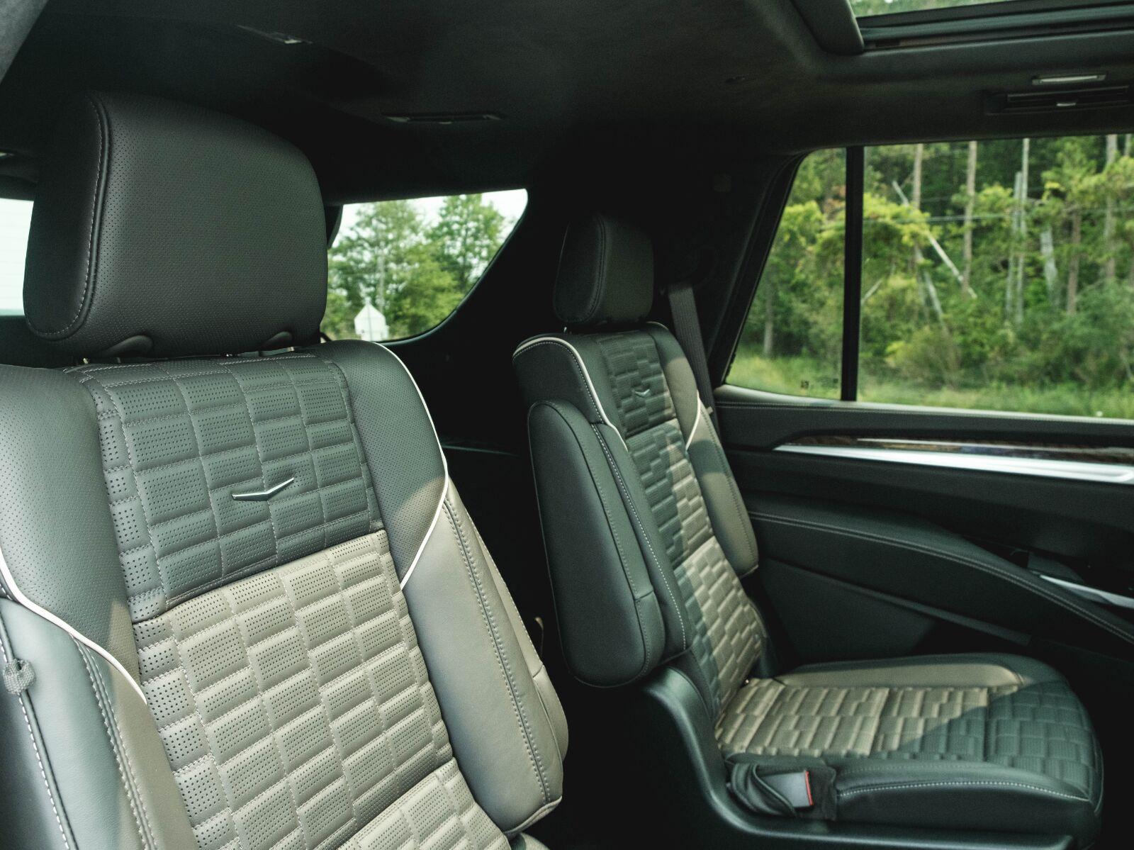 Certified Used 2025 Galactic Gray Cadillac Sport Platinum image 32