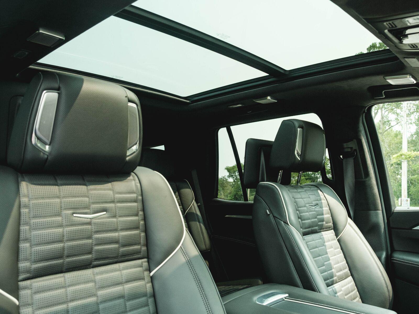 Certified Used 2025 Galactic Gray Cadillac Sport Platinum image 34