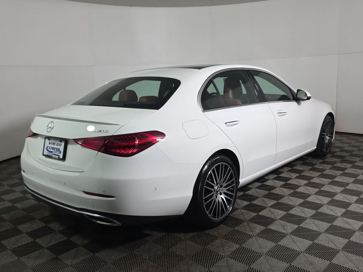 Used 2023 Polar White Mercedes-Benz C 300 image 10