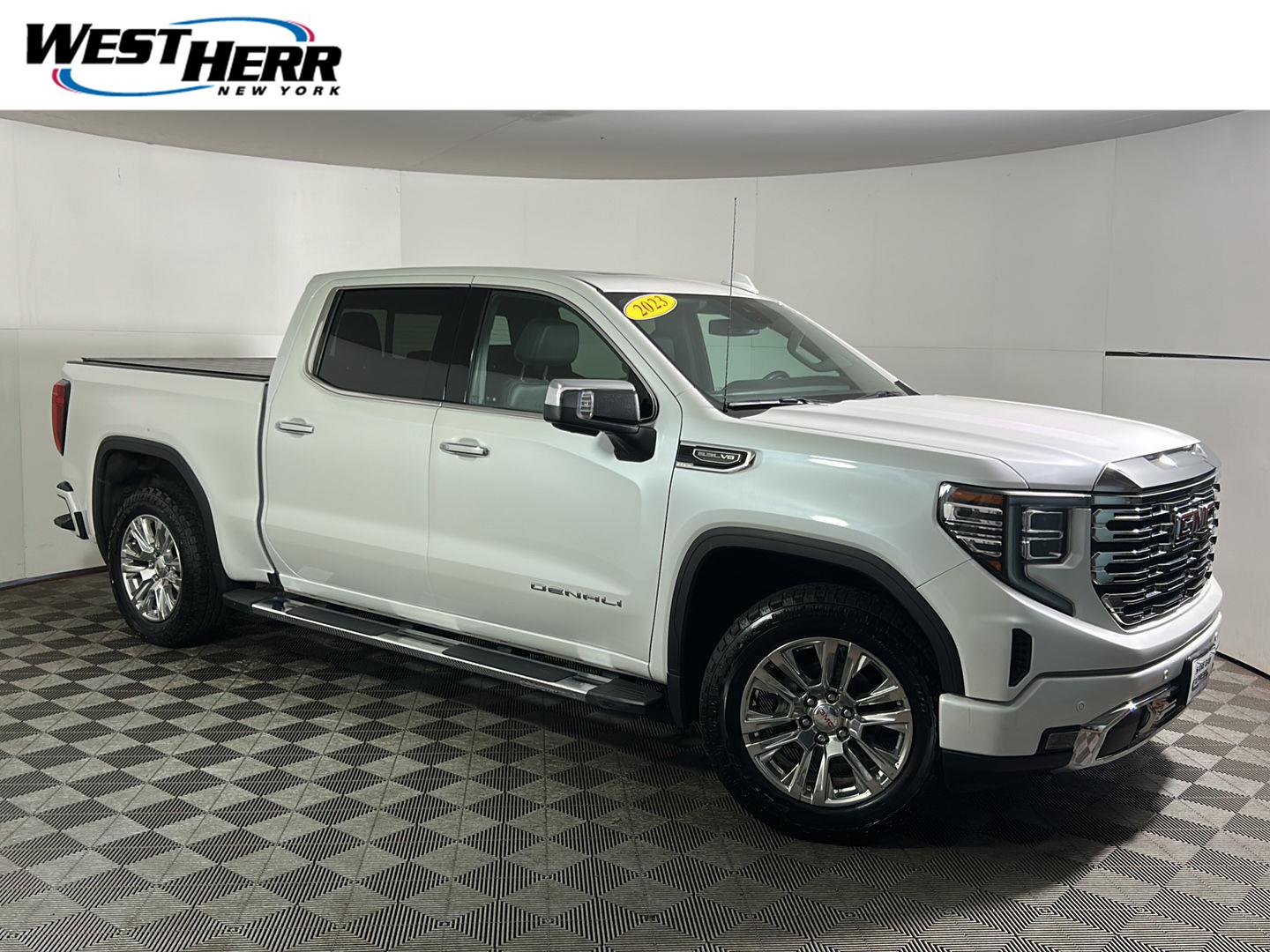2023 GMC Sierra 1500 Denali Crew Cab 4WD