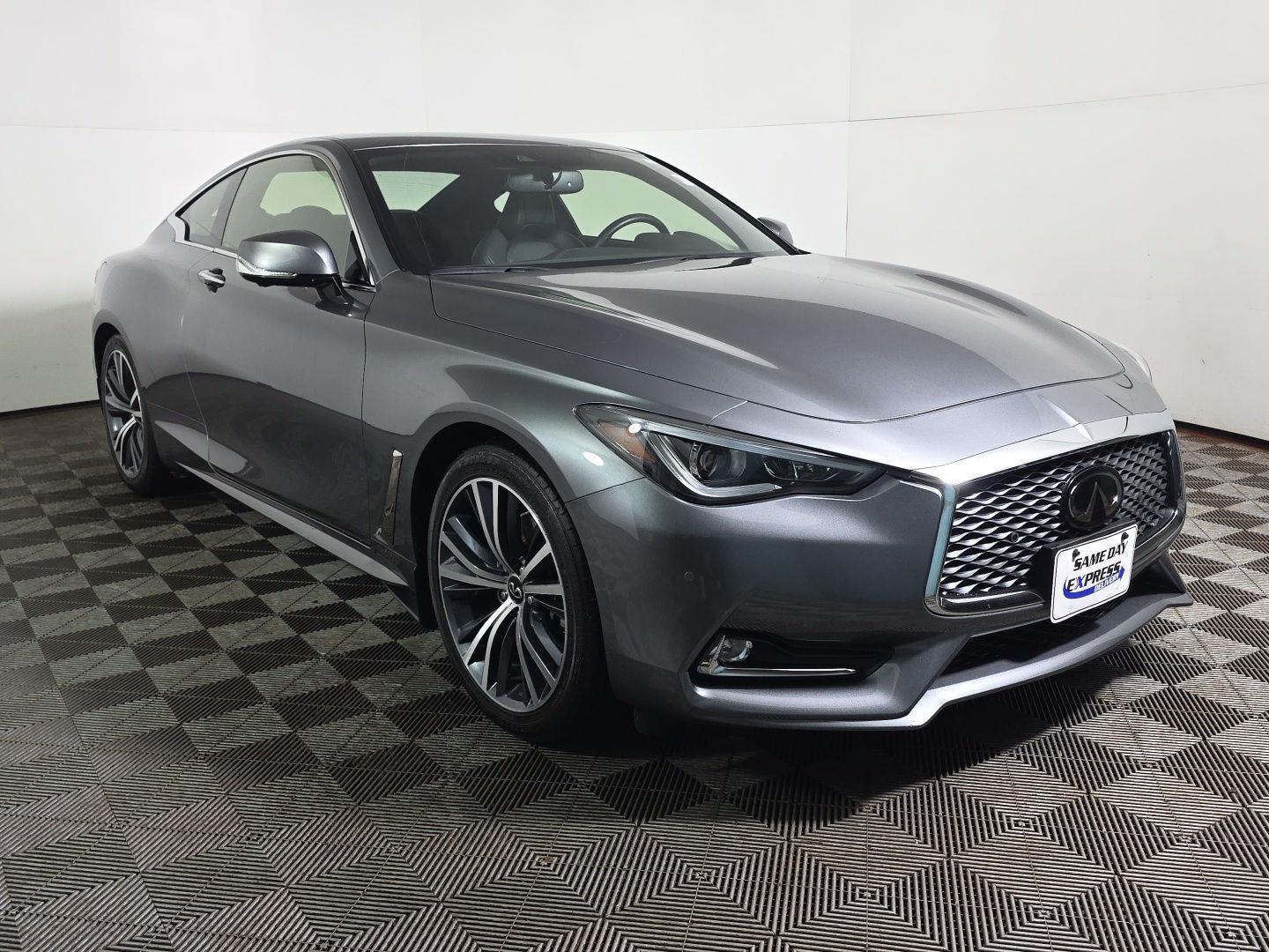 Used 2022 Graphite Shadow INFINITI LUXE image 8