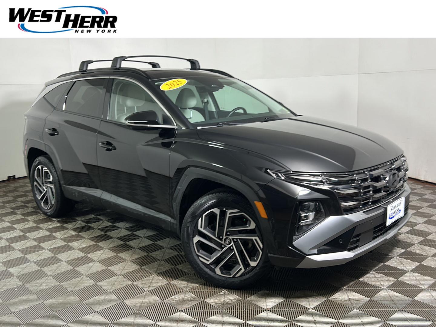 Ash Black 2025 Hyundai Tucson Hybrid SUV / Crossover All-Wheel Drive Automatic