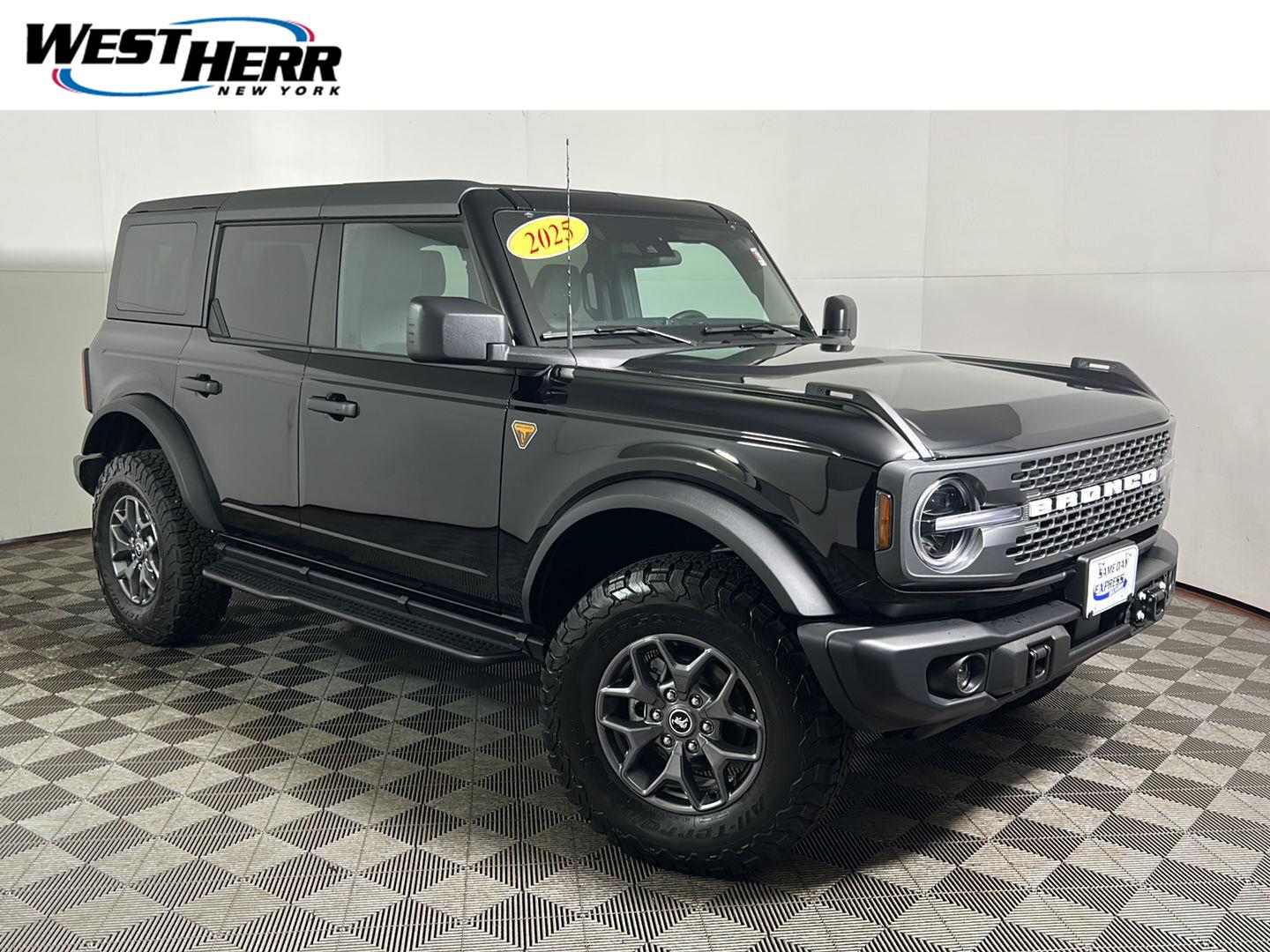 2025 Ford Bronco Badlands 4-Door 4WD