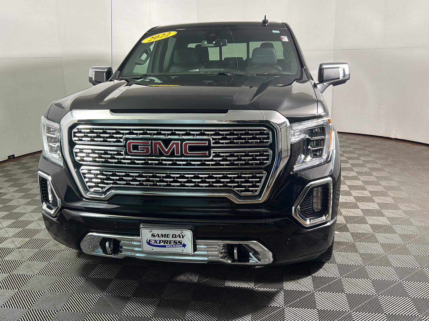 Used 2022 Onyx Black GMC Denali image 13