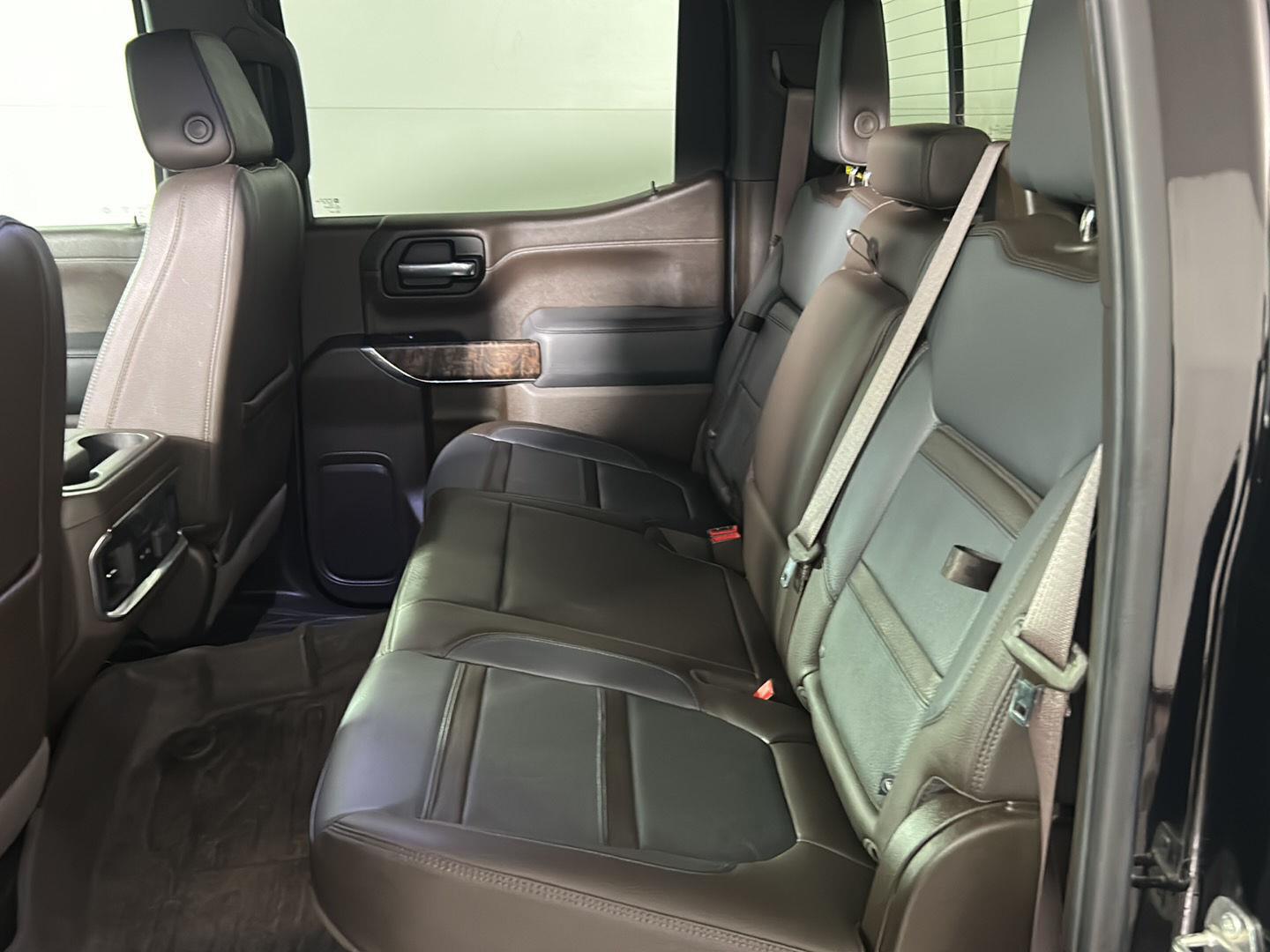 Used 2022 Onyx Black GMC Denali image 17