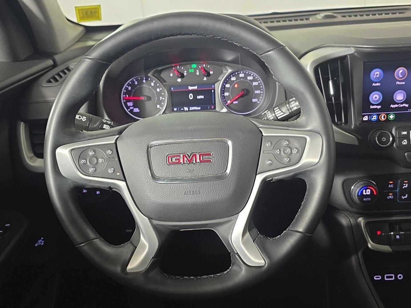 Used 2024 Downpour Metallic GMC SLT image 27