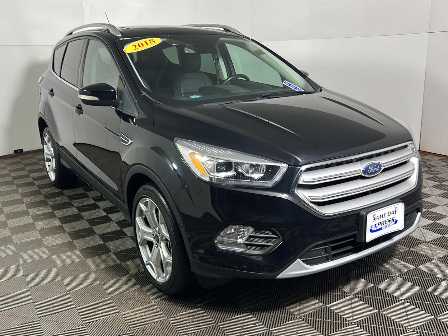 Used 2018 Shadow Black Ford Titanium image 9