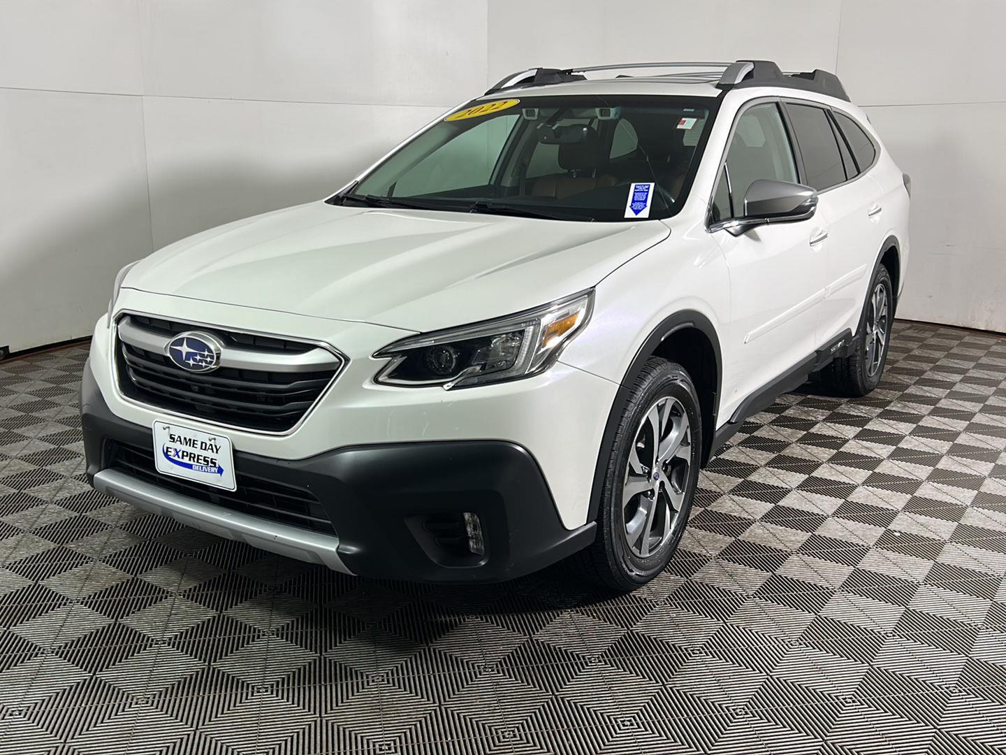 Used 2022 Crystal White Pearl Subaru Touring image 12