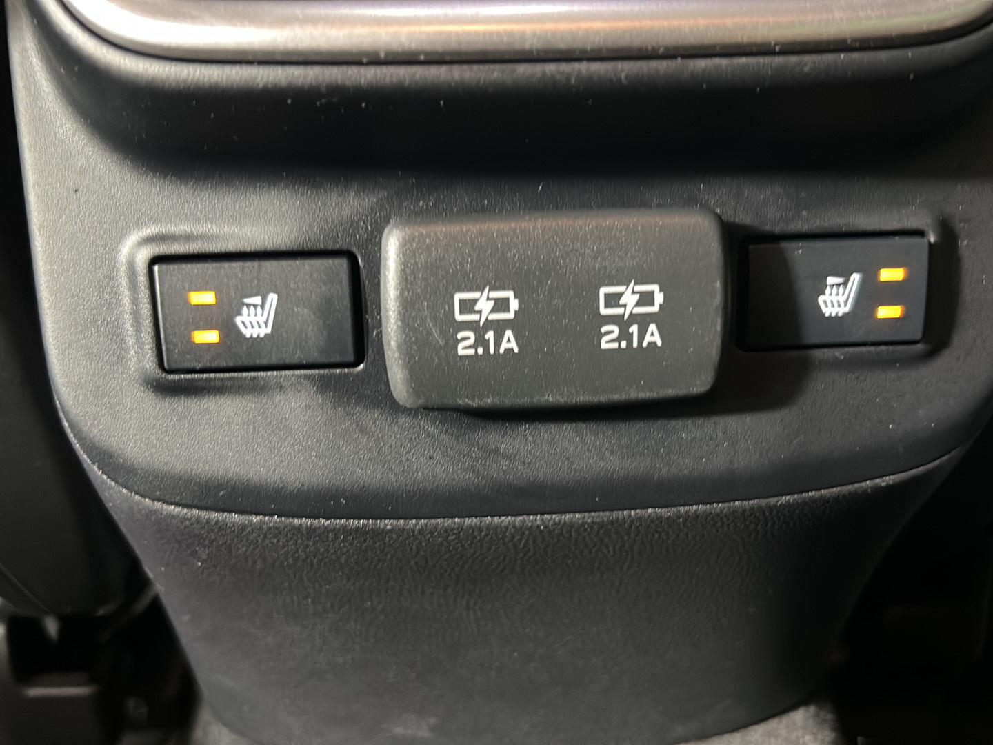 Used 2022 Crystal White Pearl Subaru Touring image 34