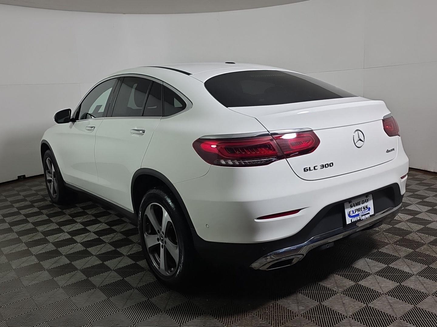 Used 2022 Polar White Mercedes-Benz GLC 300 image 12