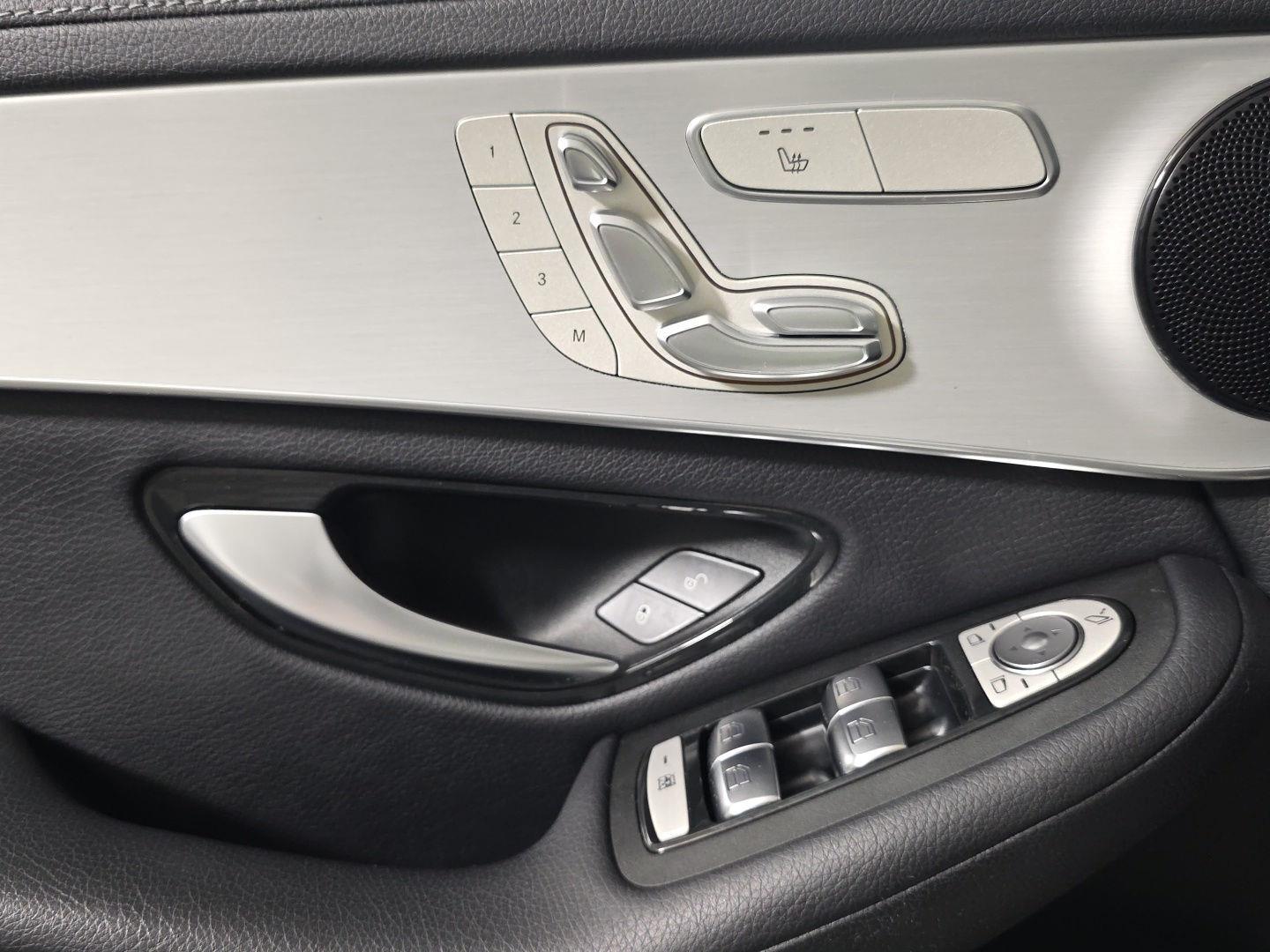 Used 2022 Polar White Mercedes-Benz GLC 300 image 15