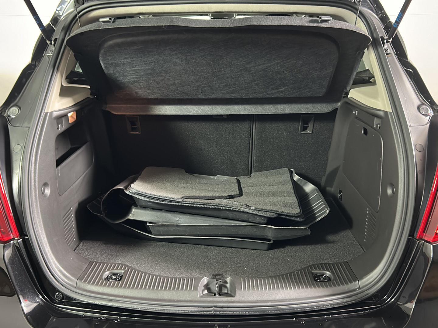 Used 2019 Ebony Twilight Metallic Buick Preferred image 8