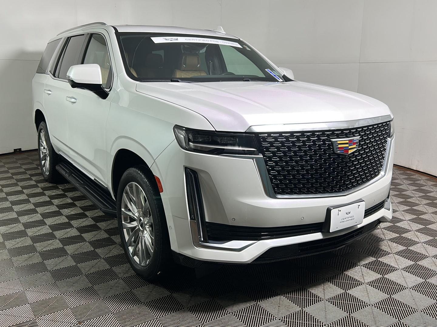 Certified Used 2023 Crystal White Tricoat Cadillac 4WD Premium Luxury image 5