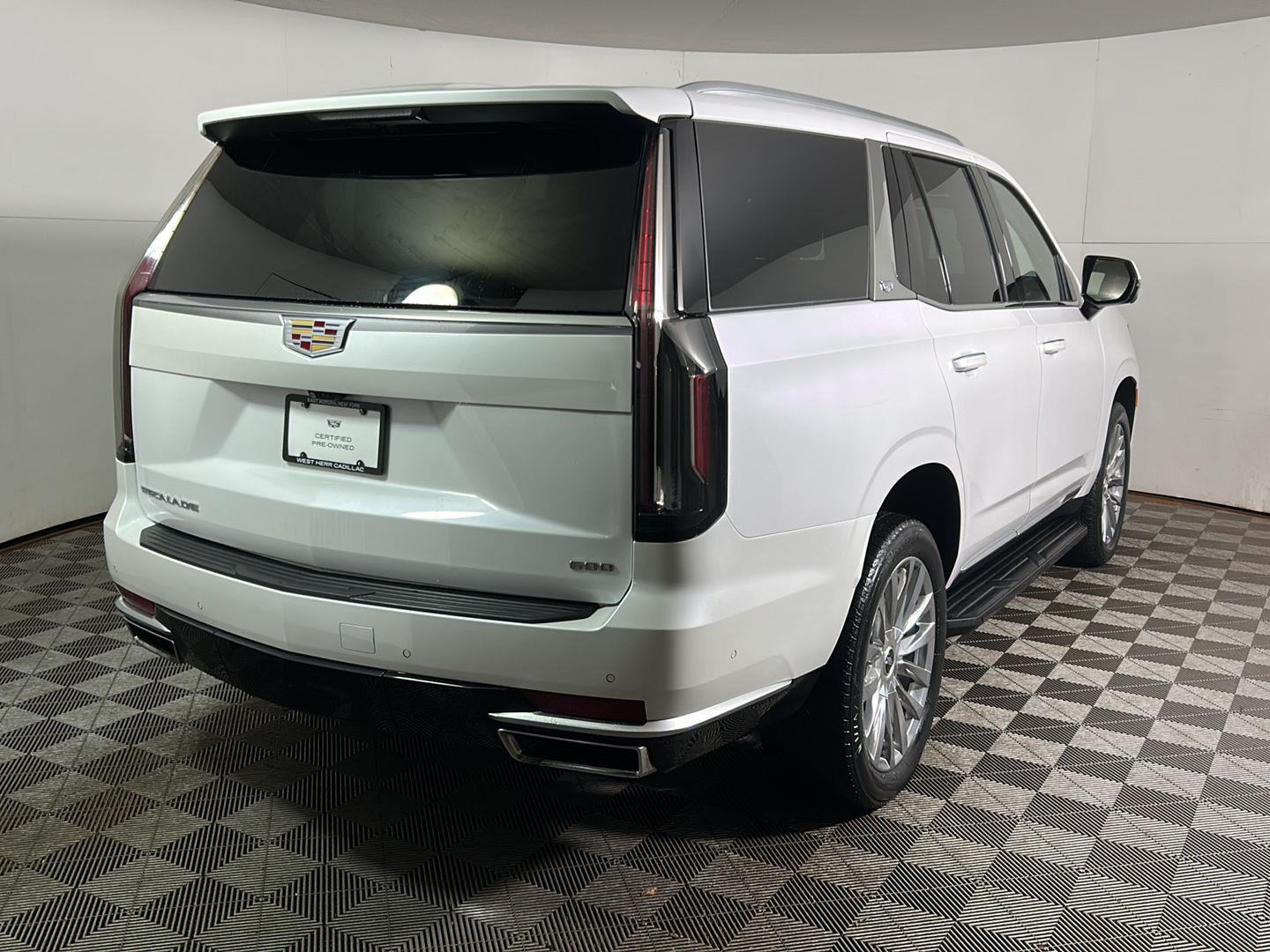 Certified Used 2023 Crystal White Tricoat Cadillac 4WD Premium Luxury image 7