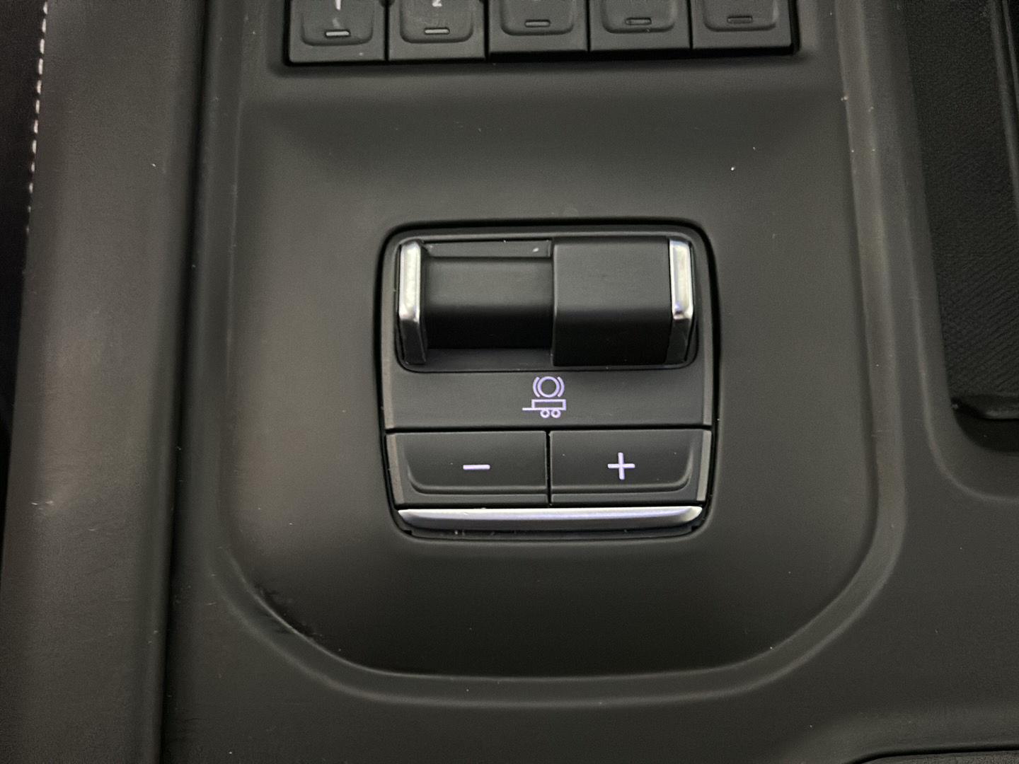 Used 2026 Onyx Black GMC Denali Ultimate image 35