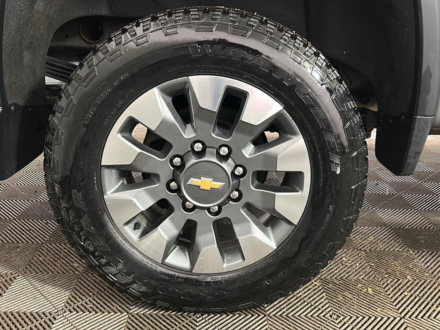 Used 2024 Sterling Gray Metallic Chevrolet LT image 2