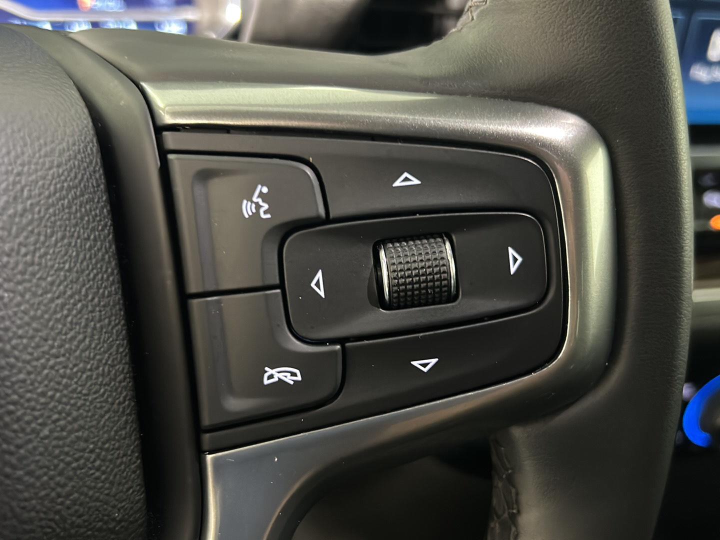 Used 2024 Sterling Gray Metallic Chevrolet LT image 21