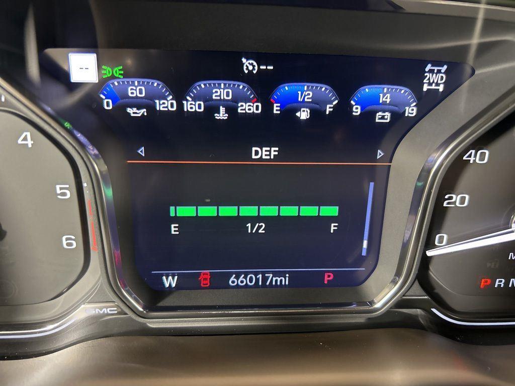 Used 2021 White Frost GMC Denali image 20
