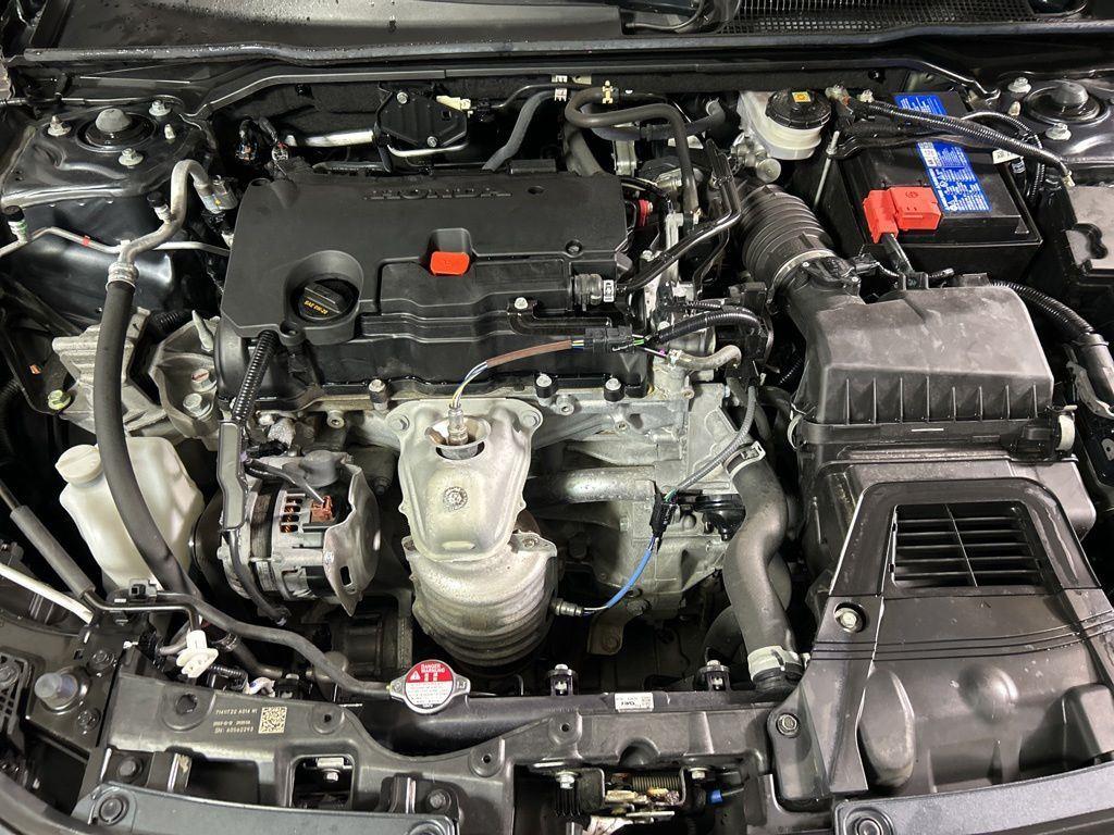 Used 2024 Sonic Gray Pearl Honda Sport image 11