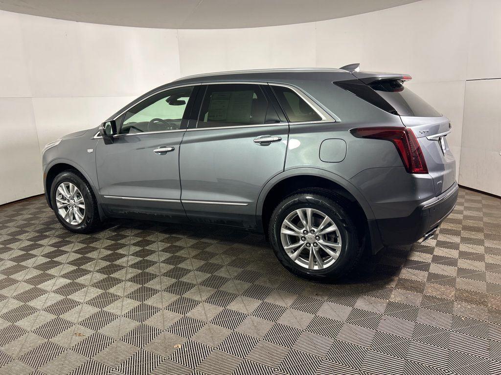 Used 2021 Steel Metallic Cadillac Luxury image 11