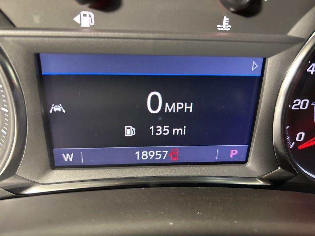Used 2023 Volcanic Red GMC SLT image 19