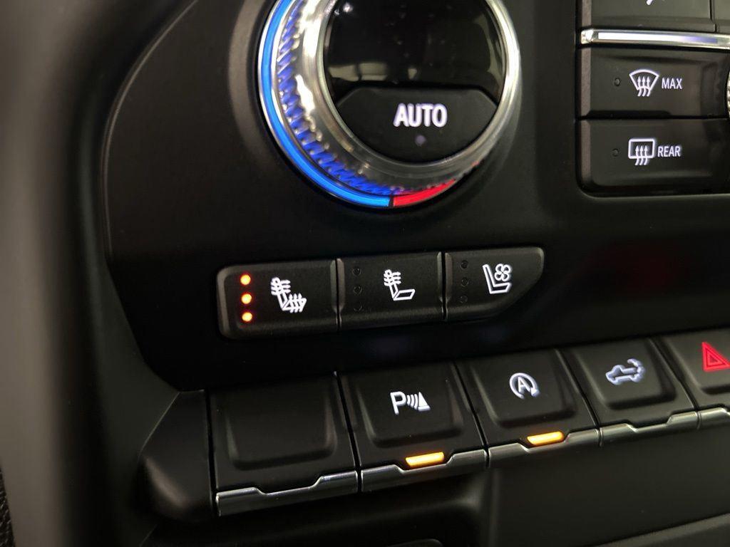 Used 2020 Steel Metallic GMC Denali image 29