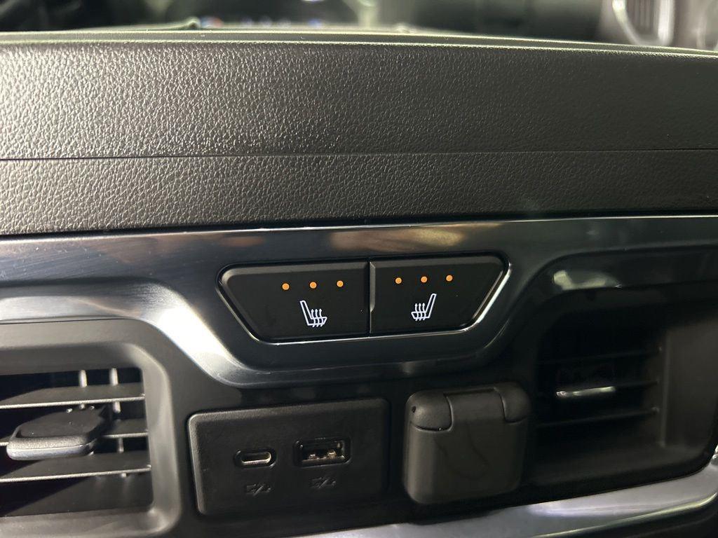 Used 2020 Steel Metallic GMC Denali image 37