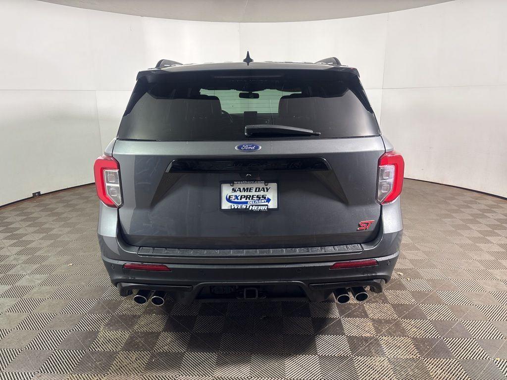 Used 2023 Gray Metallic Ford ST image 29