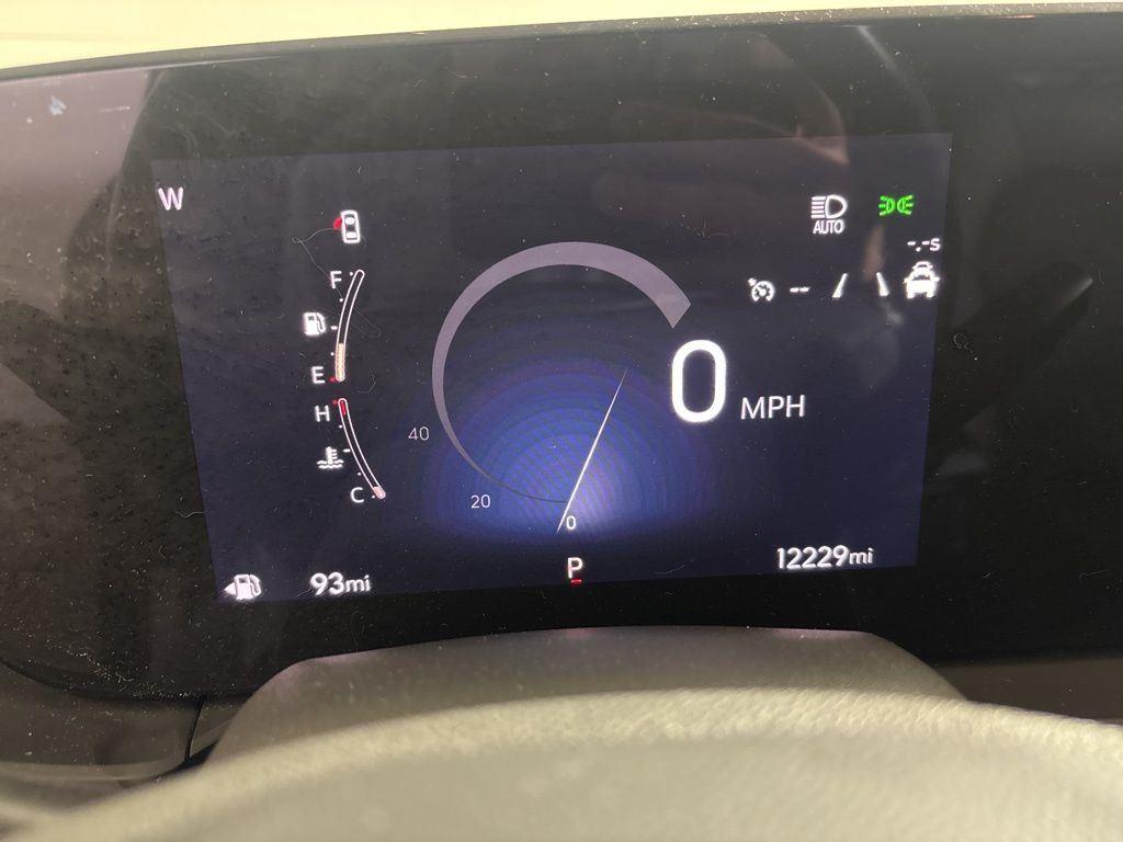 Used 2024 Cinnabar Metallic Buick Preferred image 7