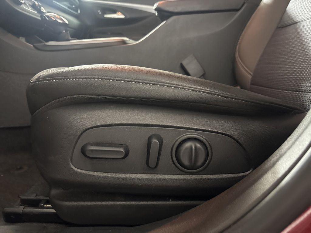 Used 2024 Cinnabar Metallic Buick Preferred image 13