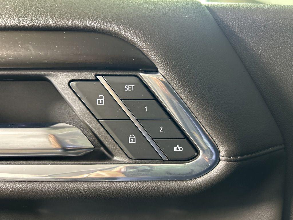 Used 2024 Sterling Metallic GMC Denali image 22