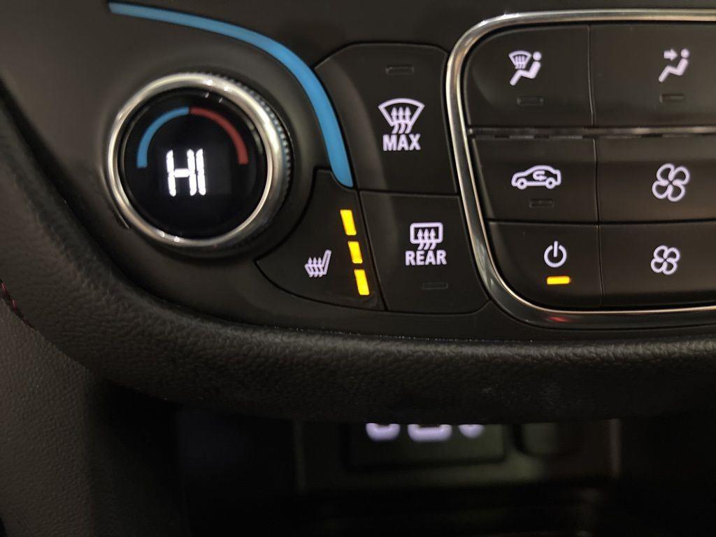 Used 2022 Blue Chevrolet RS image 10
