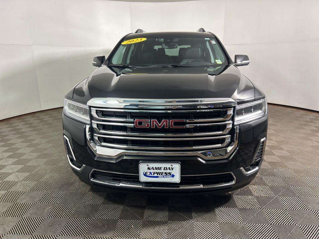 Used 2023 Ebony Twilight Metallic GMC SLT image 14