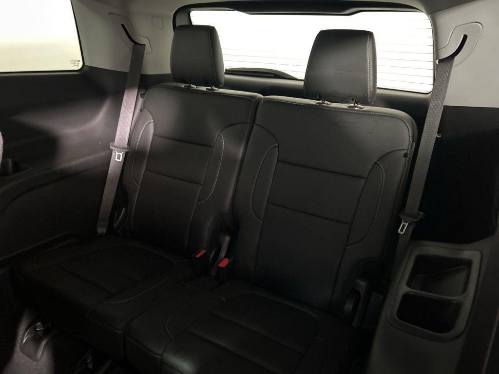 Used 2023 Ebony Twilight Metallic GMC SLT image 19