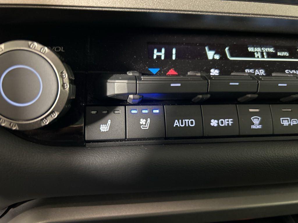 Used 2026 Magnetic Gray Metallic Toyota Platinum image 36