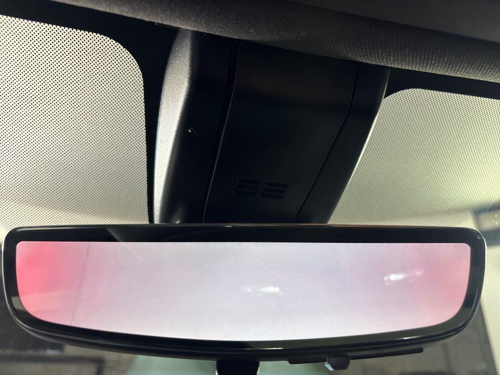 Used 2021 White Frost GMC Denali image 13