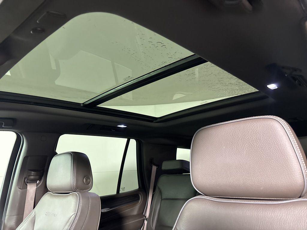 Used 2021 White Frost GMC Denali image 16