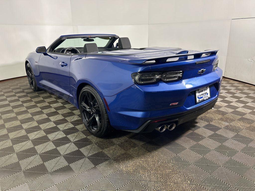 Used 2023 Blue Metallic Chevrolet LT1 image 9