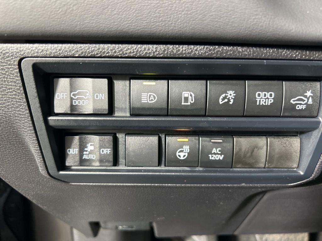 Used 2026 Magnetic Gray Metallic Toyota Platinum image 27