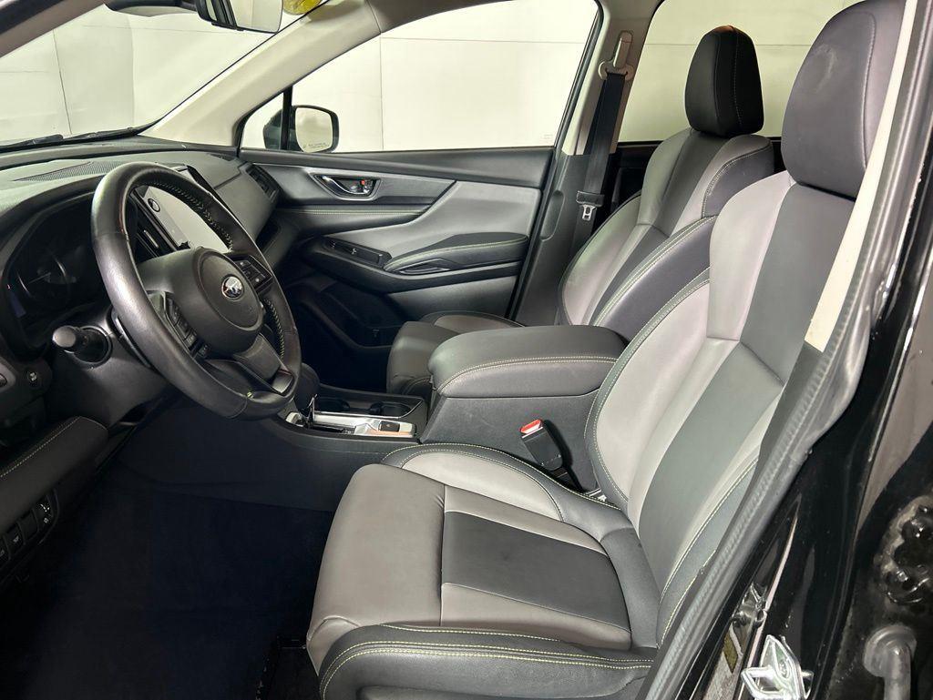 Used 2023 Crystal Black Silica Subaru Onyx Edition image 14