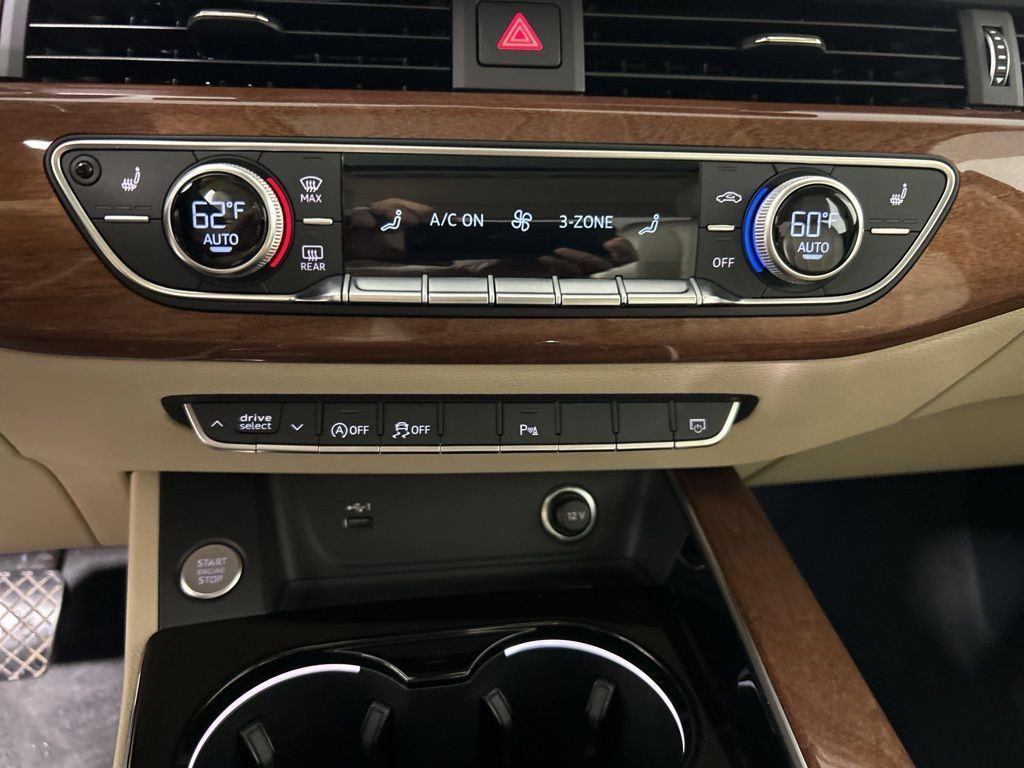 Used 2022 Glacier White Audi 40 Premium image 10