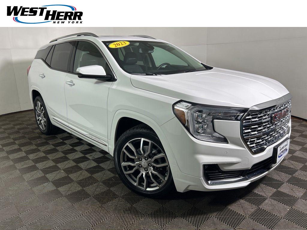 2023 GMC Terrain Denali