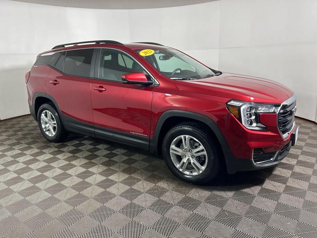 Used 2023 Volcanic Red GMC SLE image 5