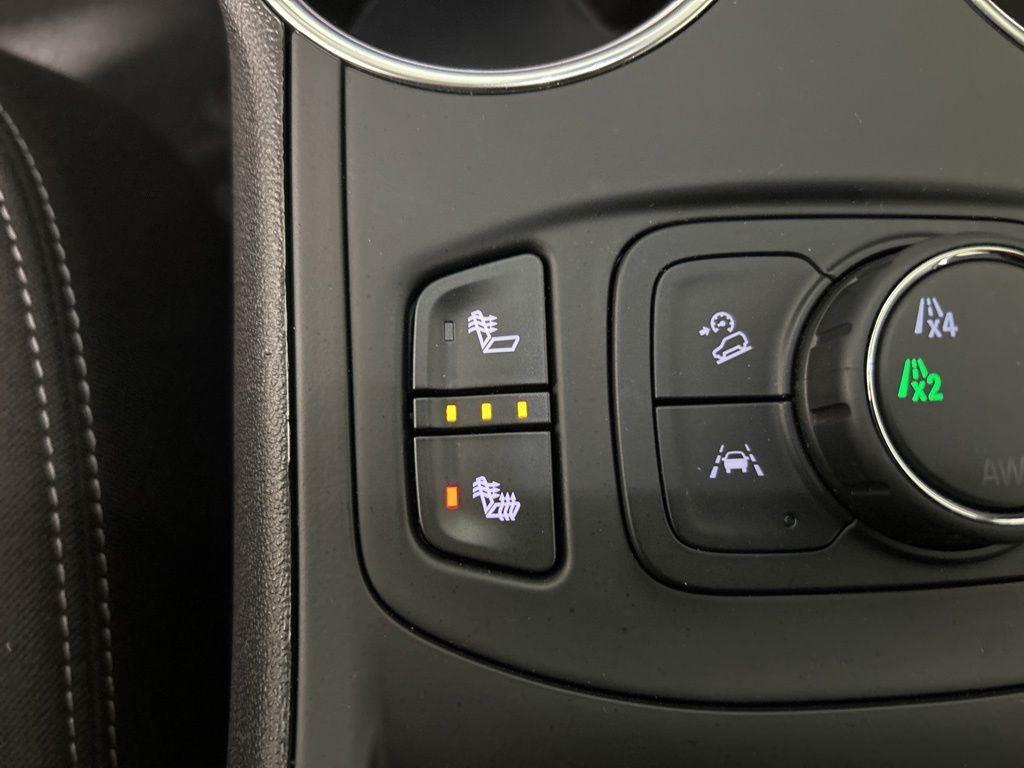 Used 2023 Volcanic Red GMC SLE image 24