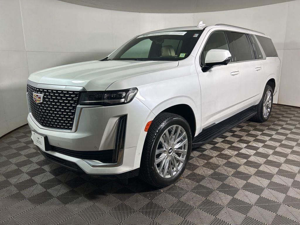 Certified Used 2023 Crystal White Cadillac Premium image 12